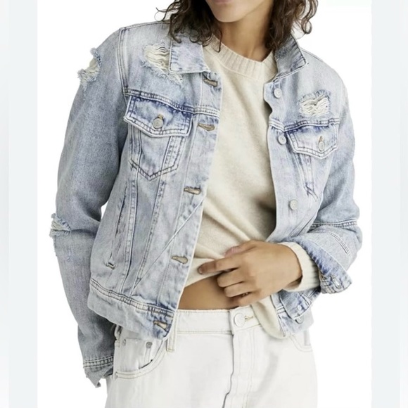 Free People Jackets & Blazers - Free People Distressed Denim Jacket Womens Size Small Blue Jean Boho